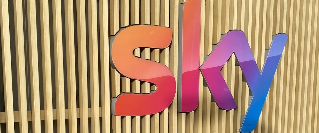 Sky HQ logo