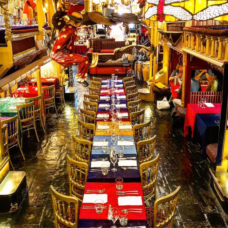 sarastro restaurant interior 2