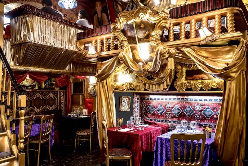 sarastro restaurant interior